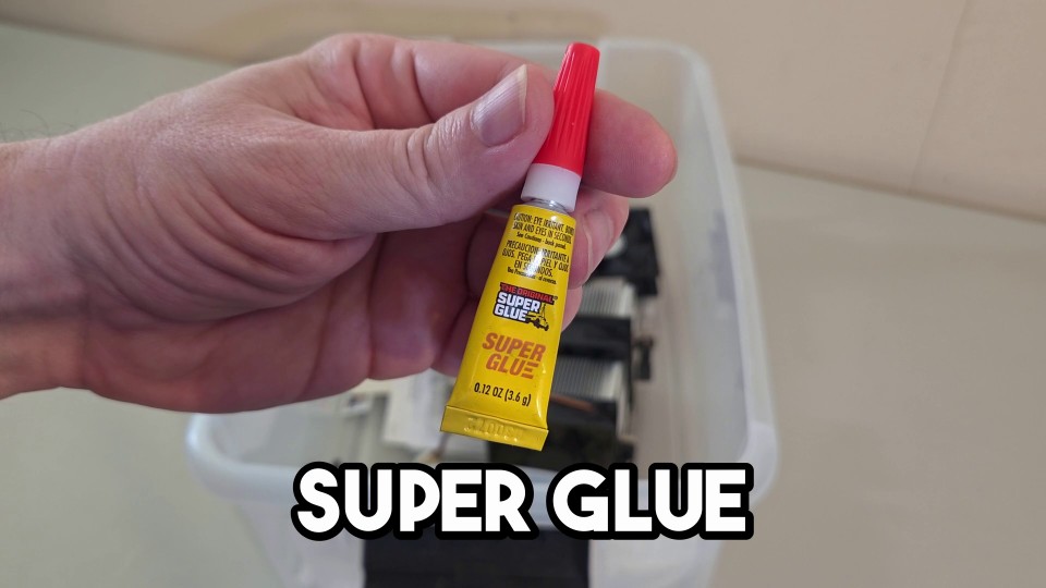 mixing superglue into the thermal paste